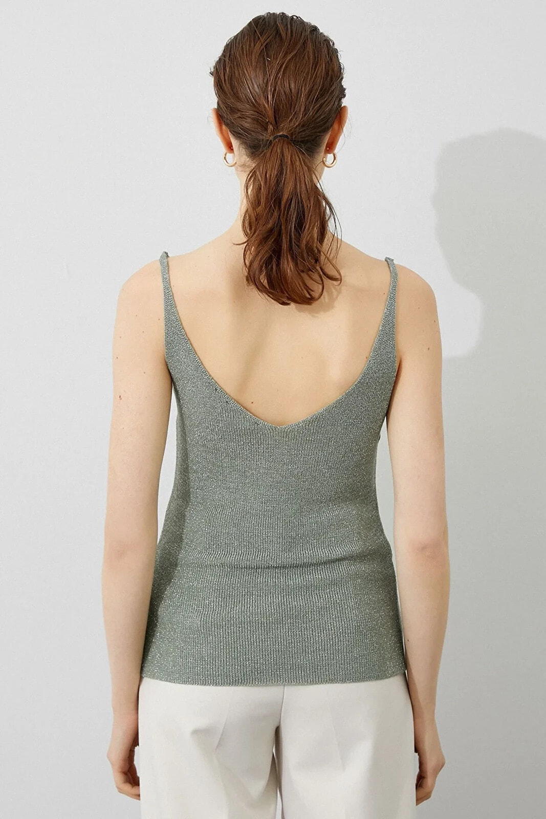 6b77ac76574af3abd174a5876a6a00304a8e583b